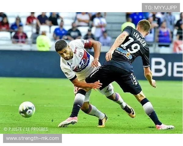 波尔多主帅战术革新引领球队逆袭冲超