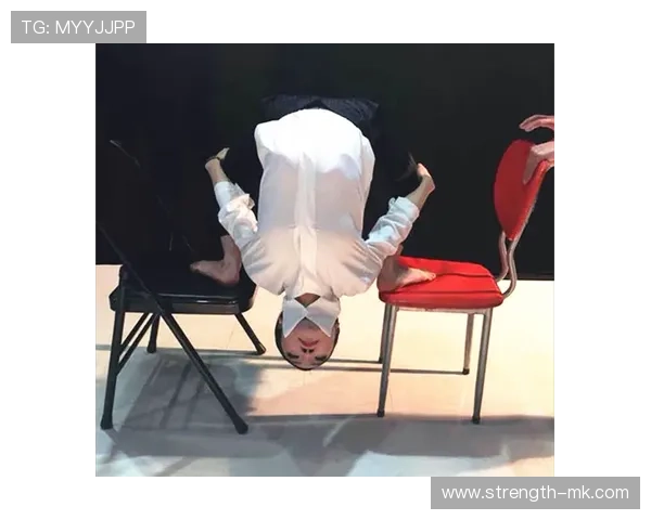 克莱尔·柯赞蝶泳突破极限，刷新世界纪录引发广泛关注